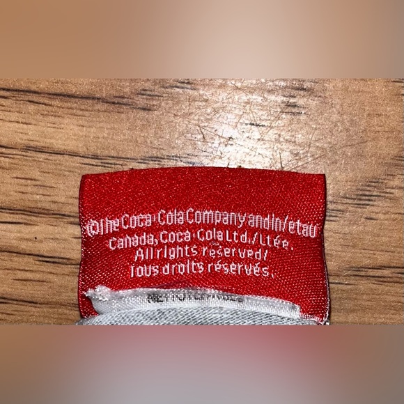 COCA-COLA “cherry coke” grey crop top - Picture 3 of 4